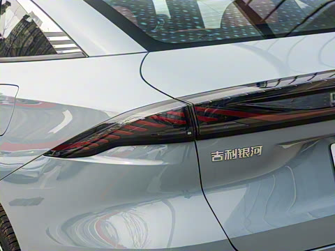 2025�� EM-i 60km ������