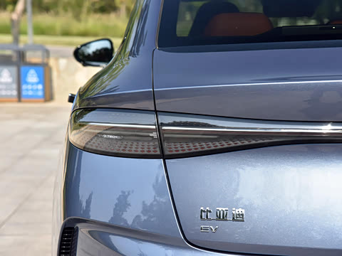 2025�� 650�Ǽݰ�