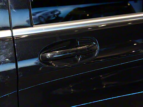 2024�� V 300 L ����������