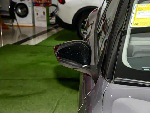 2025�� 1.6T �����