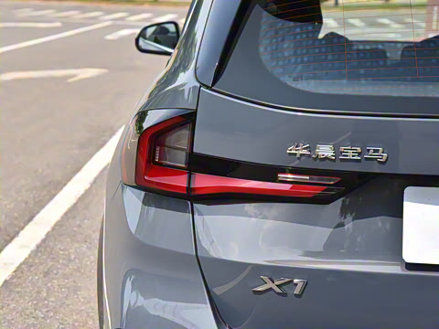 2023�� xDrive25Li X�����װ