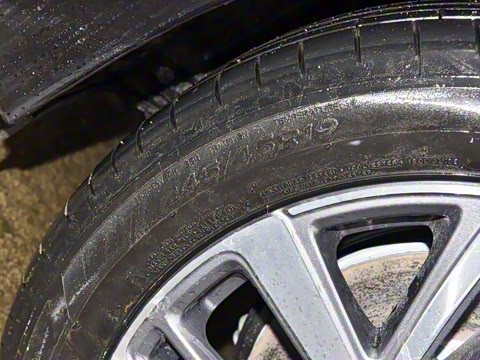 2025�� �Ŀ� E 300 L ʱ����