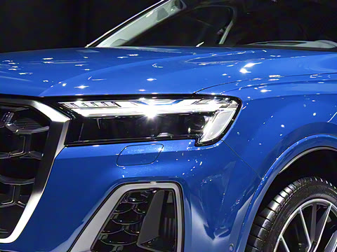 2025�� 55 TFSI quattro S line�����