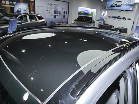 2025�� 688MAX 175kW