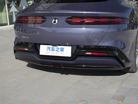 2024�� 1100km ����Ultra��