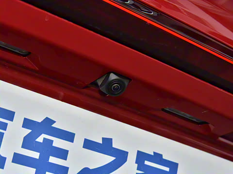 2025�� 550 PRO���а�