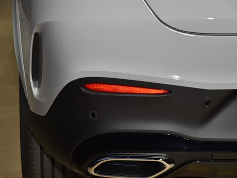 2025�� GLC 300 4MATIC ����SUV