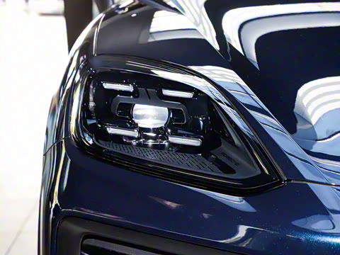 2025�� Cayenne 3.0T