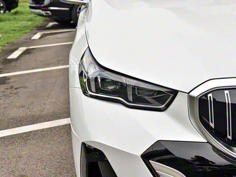 2024�� 525Li M�˶���װ