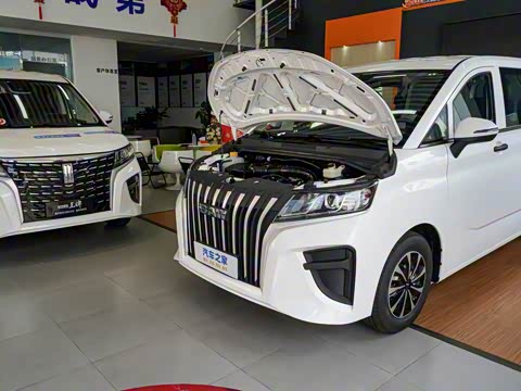 2025�� 2.0L CNG������ 7��