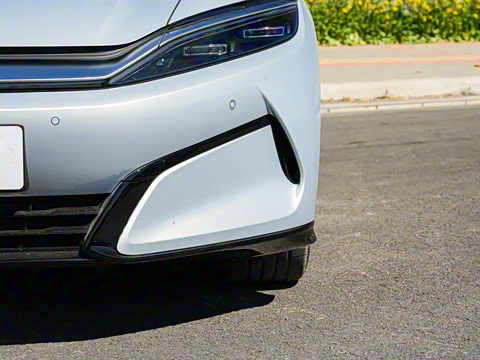 2025�� EV ���������״��콢��