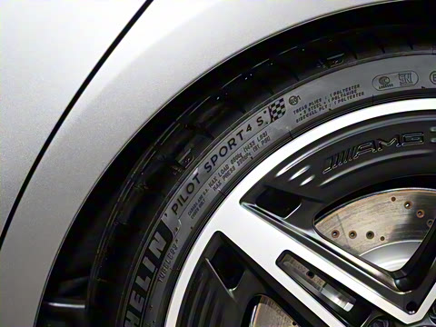 2025�� AMG CLA 35 4MATIC