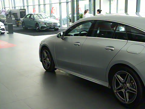 2024�� �Ŀ� CLA 200 ���ܳ�