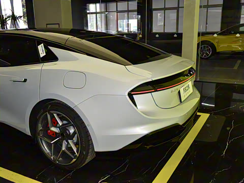 2025�� 600 ������