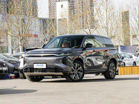 2025�� 180km Ultra ������