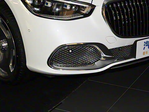 2024�� S 680 4MATIC