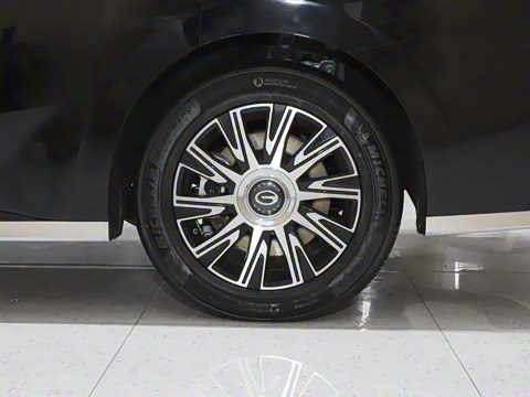 2025�� E9 ������� ����