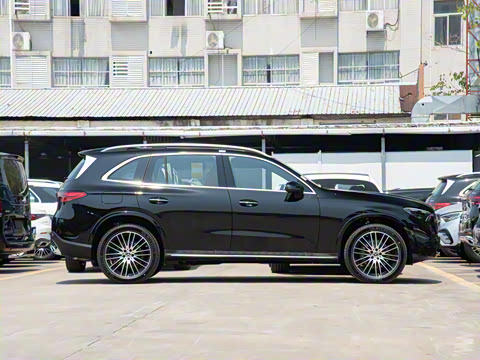 2025�� �Ŀ� GLC 300 L 4MATIC ������ 5��