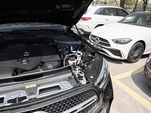 2025�� �Ŀ� GLC 300 L 4MATIC ������ 5��