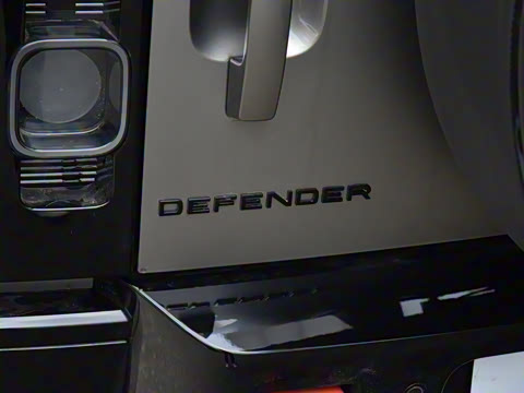 2025�� 110 3.0T P400 X