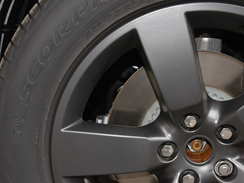 2025�� 110 3.0T P400 X