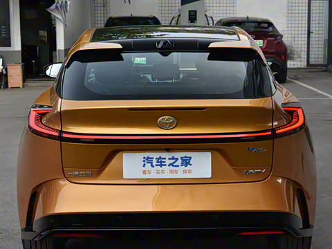 2025�� 550 PRO���а�