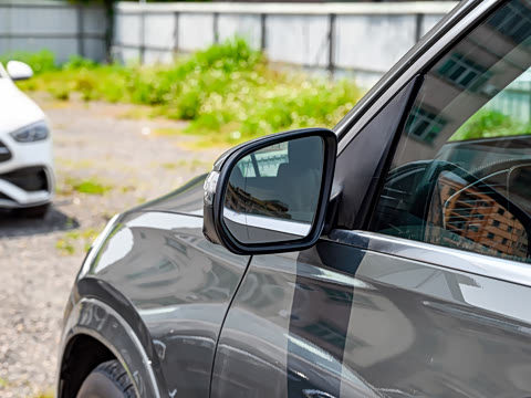 2025�� �Ŀ� GLE 450 4MATIC ������