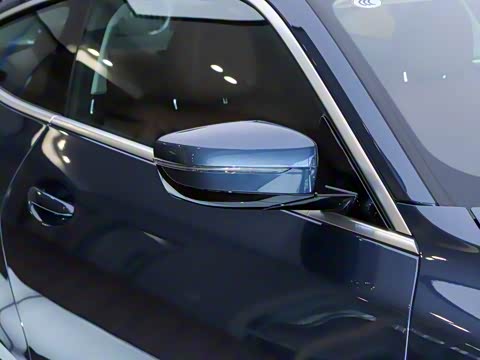 2024�� 425i M�˶���װ