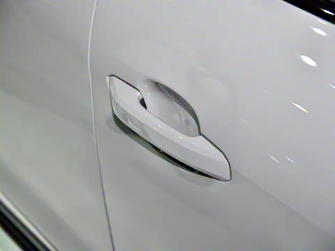 2025�� 200���������� 40 TFSI ���������� B&O ��ҹ��