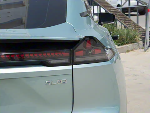 2023�� SL03i 515MAX�����