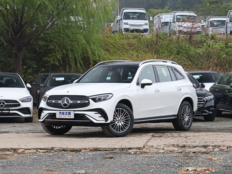 2025�� GLC 300 L 4MATIC ������ 5��