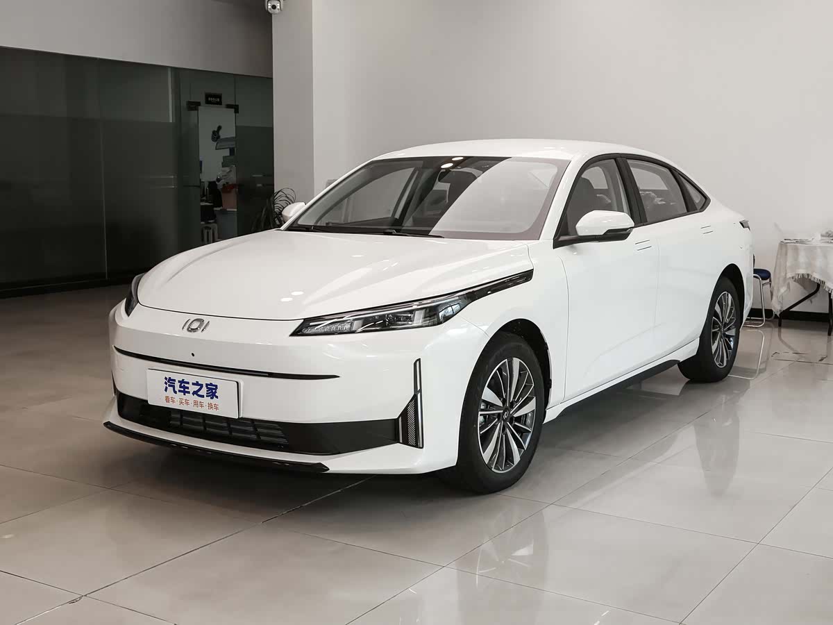 Changan A05