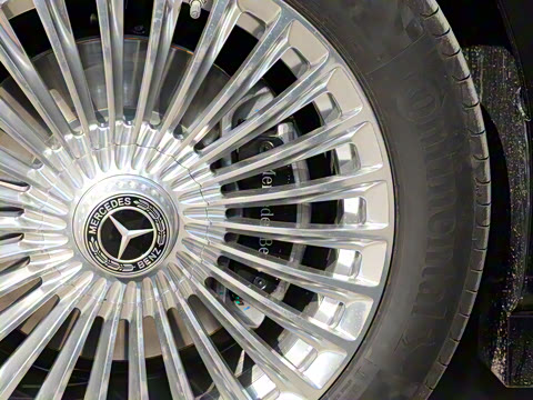 2025�� 2.0T ��άʿ������