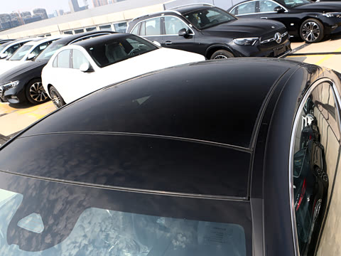 2025�� CLE 300 4MATIC �����ͽ��ܳ�