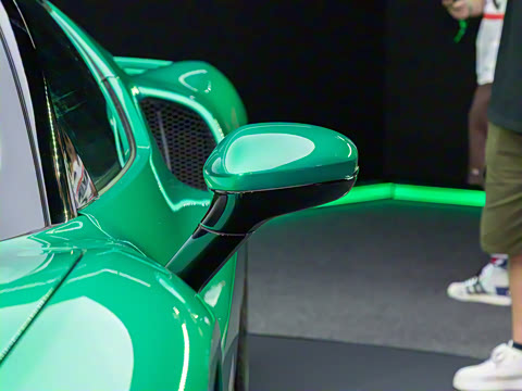 2025�� 3.0T V6 Speciale