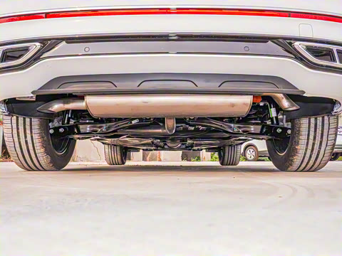 2025�� ���ڿ� 330TSI �Զ�����R-Line��ҫ��