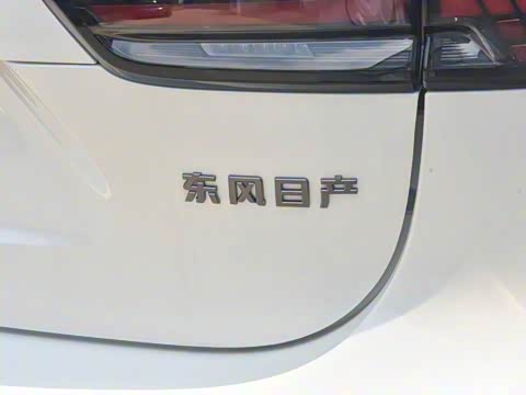 2025�� �Ŀ� ���� 2.0L CVT XV+���Ȱ�