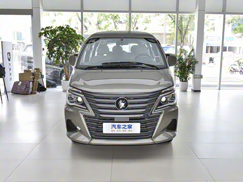 2024�� M5 1.6L ������7��CNG