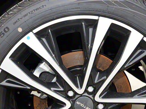 2025�� 1.5T �콢�� 5��