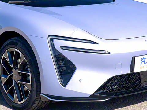 2025�� Max���̰�