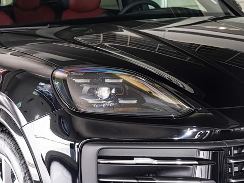 2025�� Cayenne 3.0T