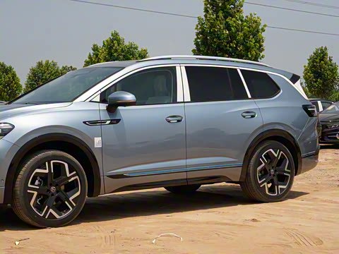 2026�� 450TSI �����콢 6��