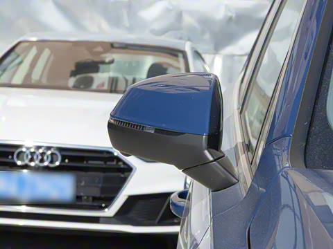 2024�� 55 TFSI quattro S line�����