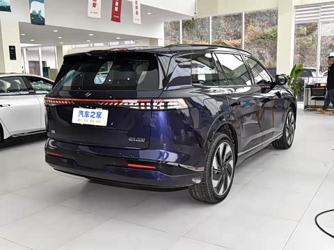 2025�� 210Max���̰� 5��