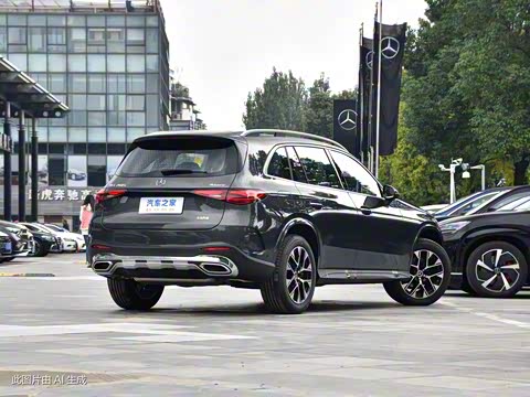 2024��  �Ŀ� GLC 260 L 4MATIC ������ 5��