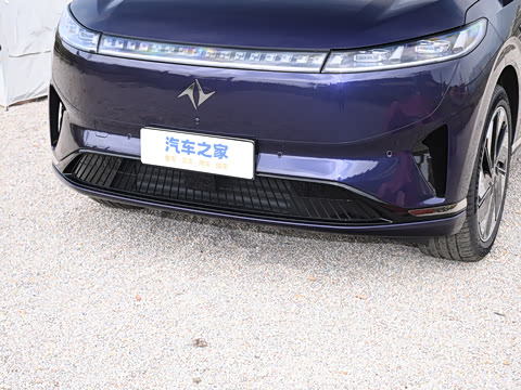 2025�� 210Ultra���̰� 5��