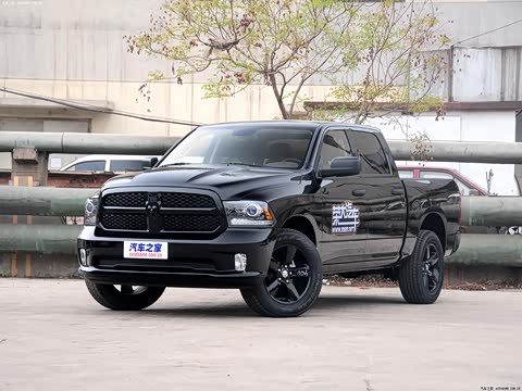 2013�� 1500 Black Express