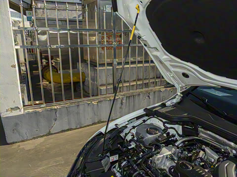 2025�� 300TSI R-Line