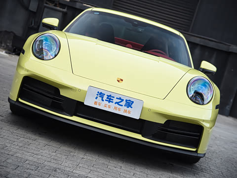 2025�� Carrera 3.0T