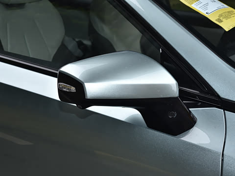 2025�� 230UltraǬ���Ǽ�ADS SE���̰�